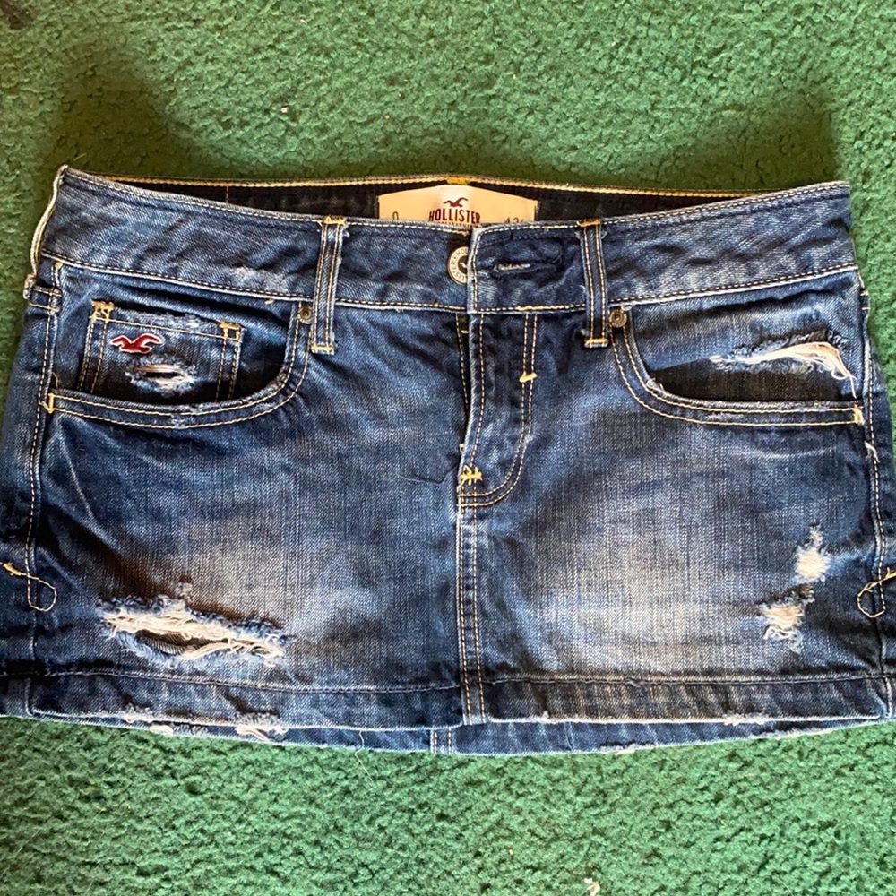 Hollister mini skirt denim ripped distressed